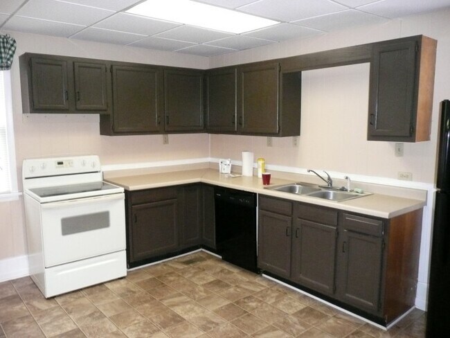 Foto del edificio - 324 Highland Ave
