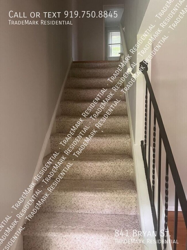 Foto del edificio - 841 Bryan St