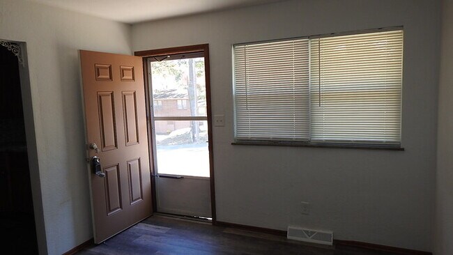 Foto del edificio - 1 bed - 1 bath for rent in Independence