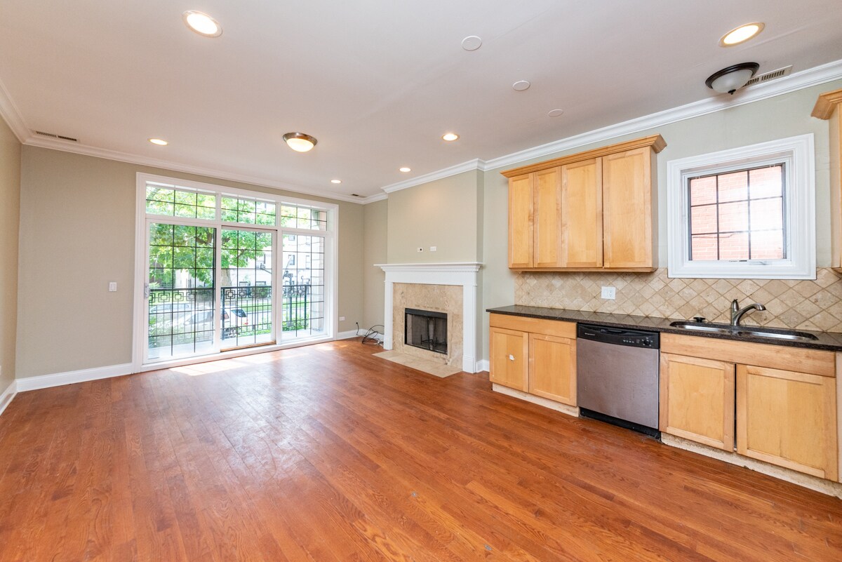 Foto principal - 6217 S Kimbark Ave