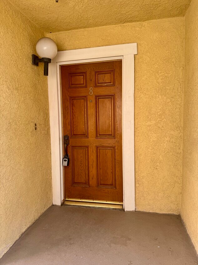 Foto principal - 451 S Oakland Ave