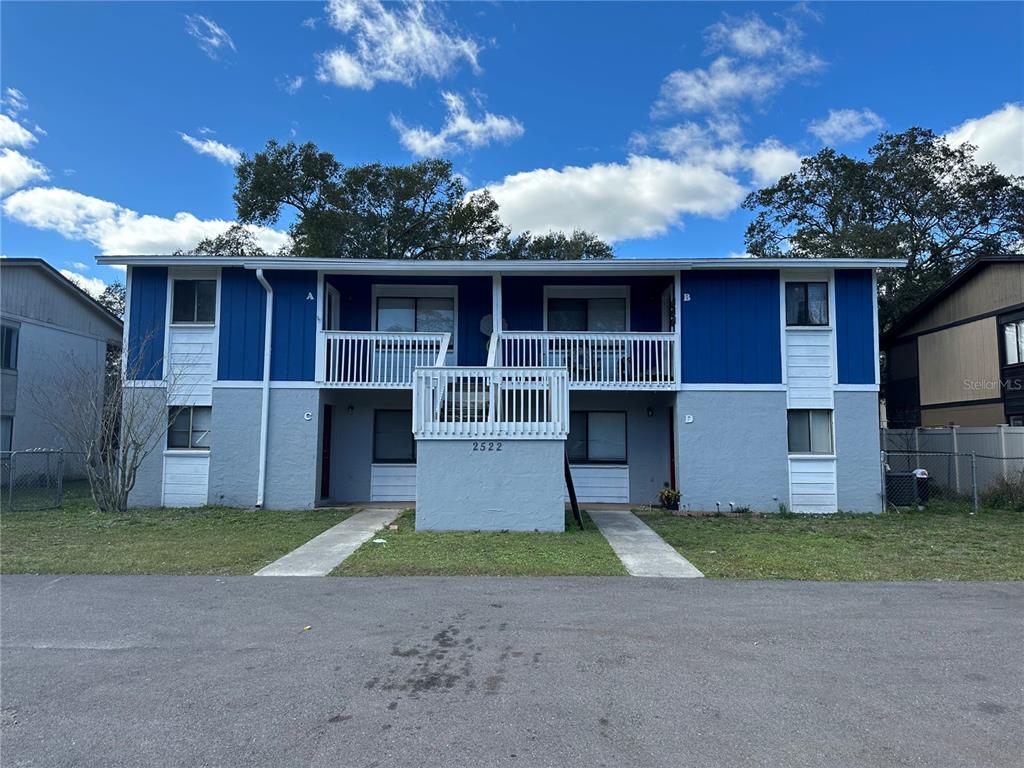 Foto principal - 2522 S Oak Ave