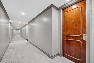 Building Photo - 5150 Hidalgo St