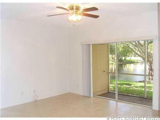 Building Photo - 820 Cypress Park Way