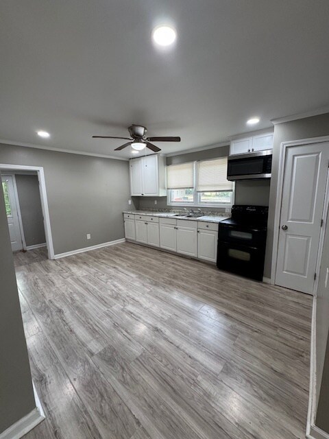 Building Photo - 121 Terrace Dr