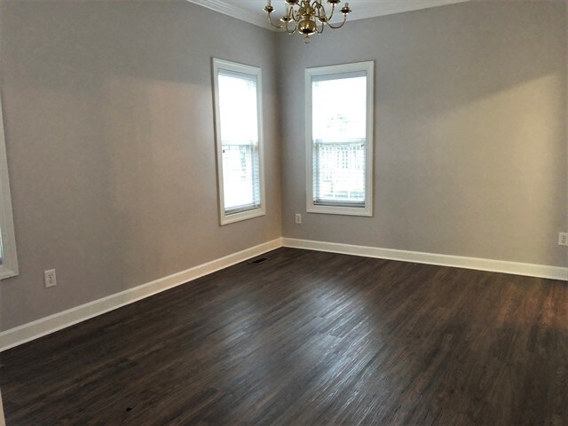Foto del edificio - 2713 Denbel Cir