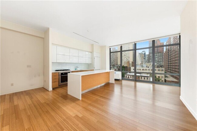 Foto del edificio - 303 E 33rd St