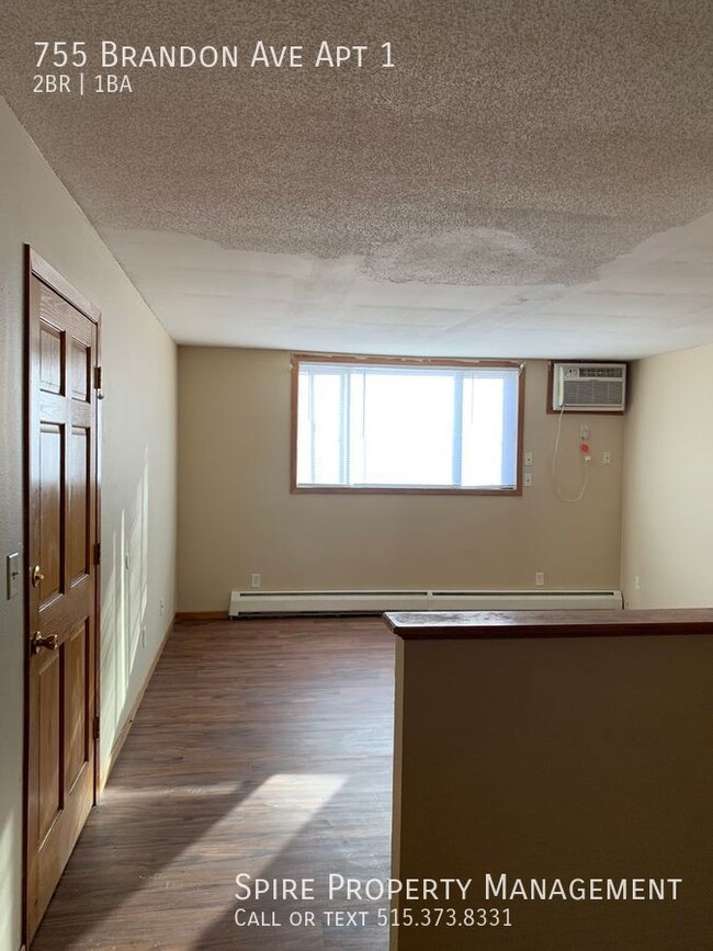 Building Photo - Hiawatha 2 bedroom 1 bath