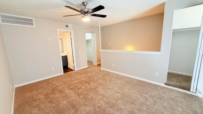 Building Photo - Casa Colinas Apartments