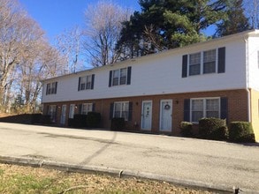 Building Photo - 60 Sunrise Rd