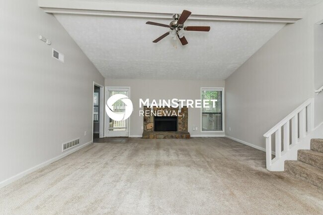 Foto del edificio - 4 Bedroom Pet-Friendly Home in Acworth, GA with Main Street Renewal