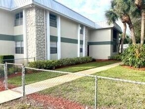 Building Photo - 2302 Sunrise Blvd