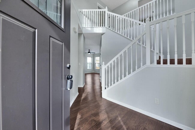 Building Photo - 1080 Mastell Dr