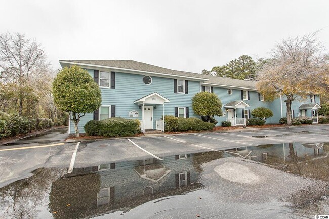 Building Photo - 1504 Azalea Dr