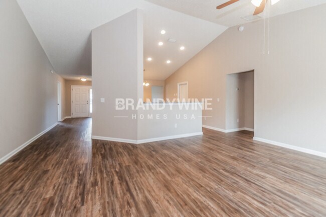 Foto del edificio - 11921 Dover Village Dr W