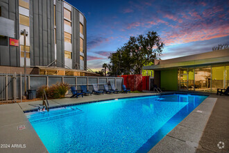 Building Photo - 1111 W University Dr