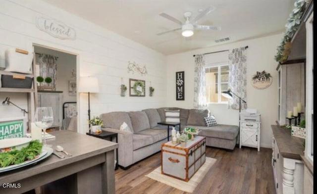 Foto del edificio - 3431 N Oxnard Blvd