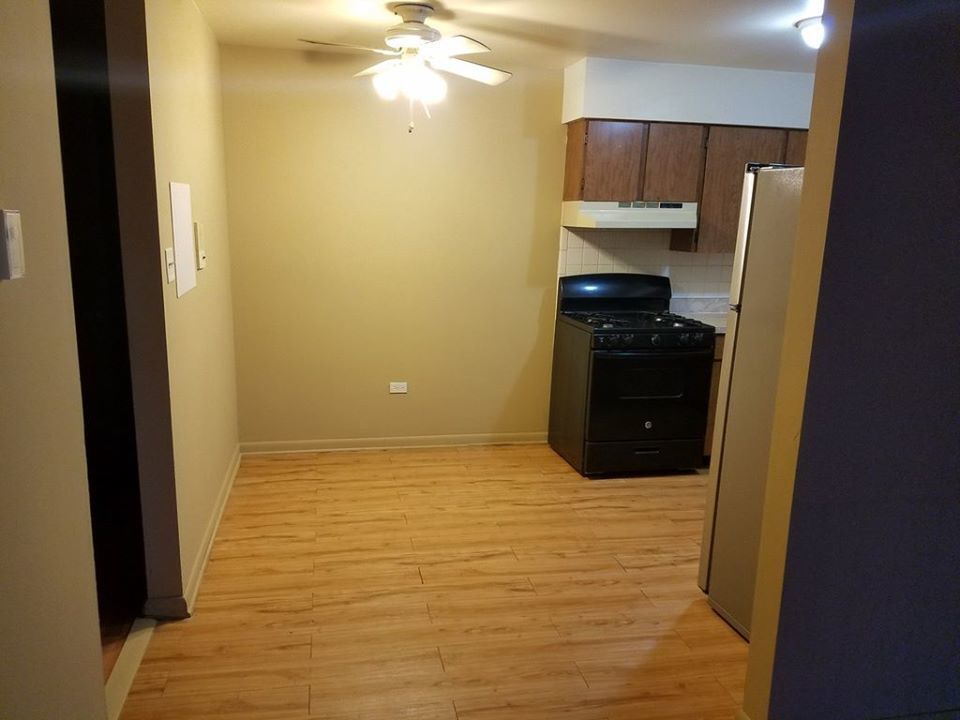 Foto del edificio - 18361 Glen Oak Ave