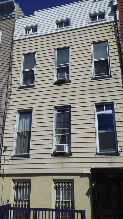 Primary Photo - 849 Bushwick Ave