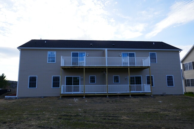 Building Photo - 31 Olivia Dr