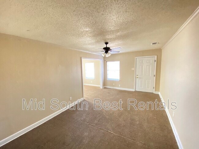 Foto del edificio - 2323 Long St