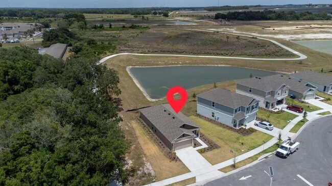 Foto del edificio - 573 Bell Prairie Cir