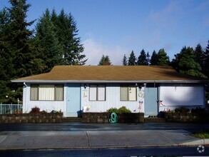 Building Photo - 39425 Hood St