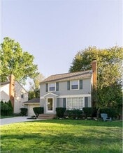 Building Photo - 31011 Carlton Dr