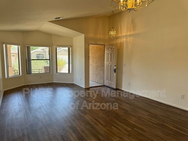 Building Photo - 12404 W Palo Verde Dr