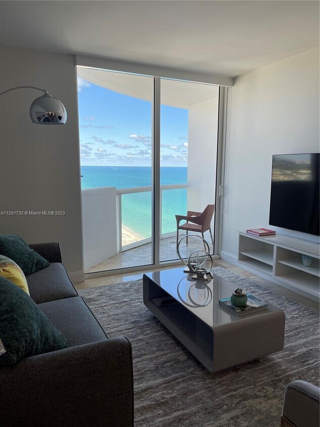 6365 Collins Ave Unit 2610, Miami Beach, FL 33141 Condo for Rent in