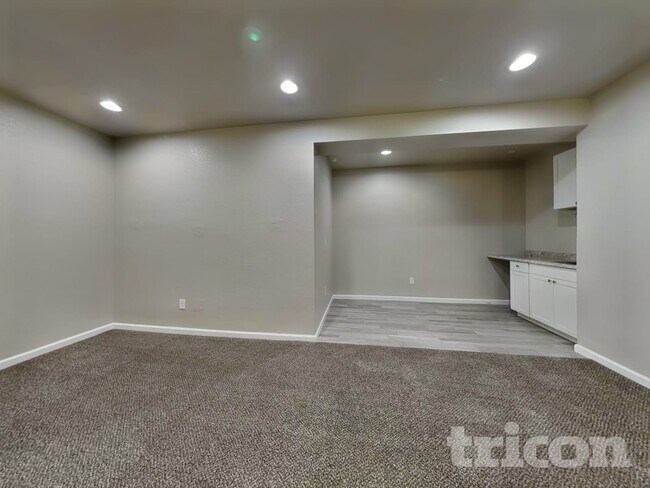 Foto del edificio - 19760 E 61st Dr