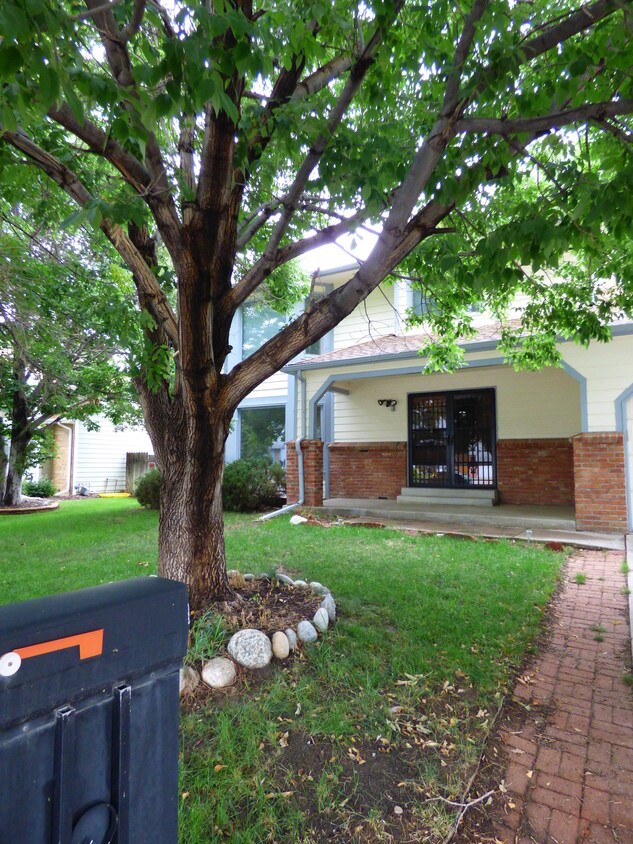 17511 E Eldorado Cir, Aurora, CO 80013 House Rental in Aurora, CO