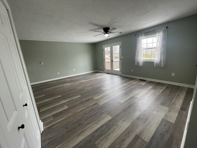 Foto del edificio - 101 Gibbons St