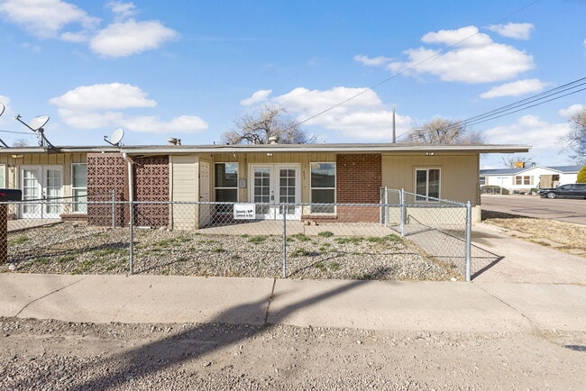 Photo - 402 Sunny Ln Townhome