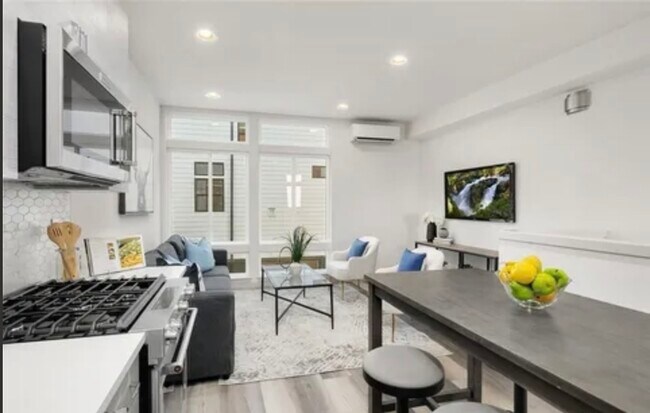 Foto del edificio - 1012 NE 92nd St
