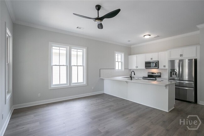 Foto del edificio - 1720 Barnard St