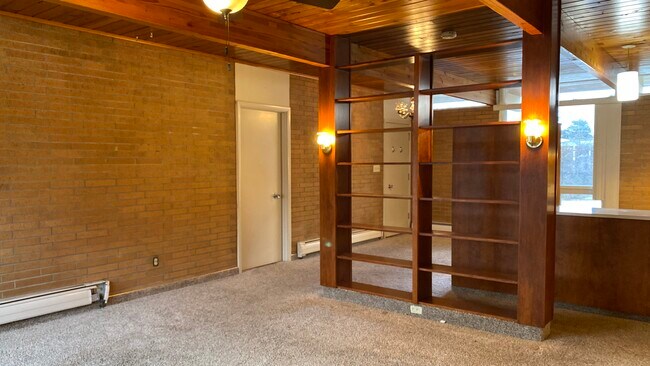 Foto del edificio - 1245 2nd St W