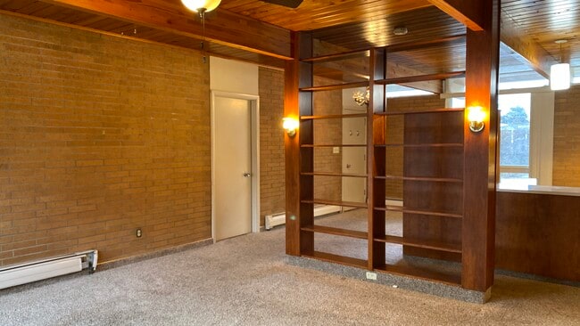 Building Photo - 1245 2nd St W