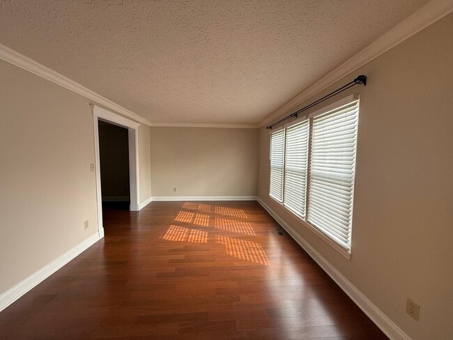 Building Photo - 7574 Allenwood Ct
