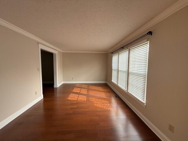 Foto del edificio - 7574 Allenwood Ct