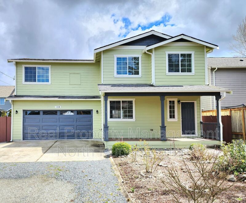 131 91st Ave SE Unit B, Lake Stevens, WA 98258 Condo for Rent in Lake Stevens, WA