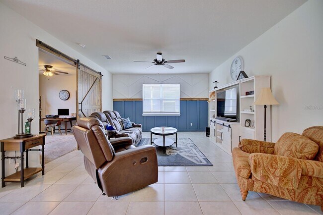 Foto del edificio - 5164 Chickadee St