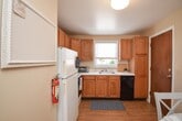 Primary Photo - 70 Carroll Ave