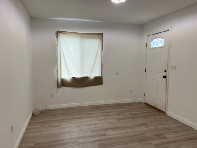 Foto del edificio - 141 Augusta St