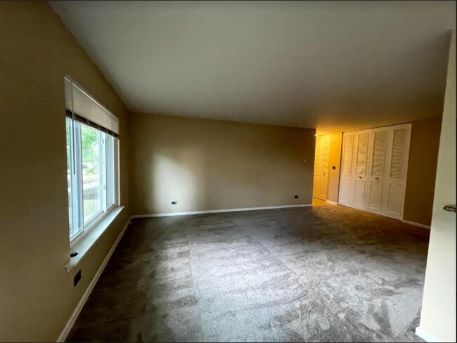 Building Photo - 1440 Vista Walk
