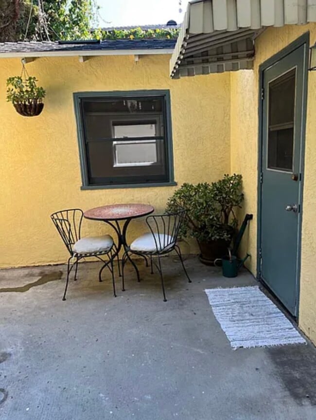 Patio - 3247 Ibis St