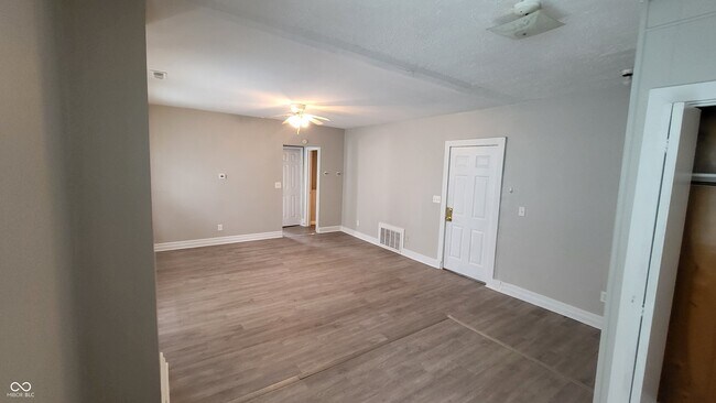 Foto del edificio - 3617 Unit A Upper Brookside Parkway South Dr