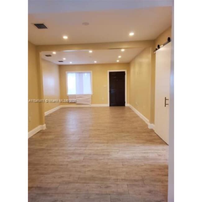 Building Photo - 2375 SW 21st Ter