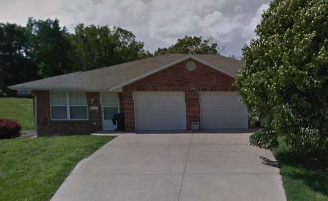 Building Photo - 128 Amador Ave
