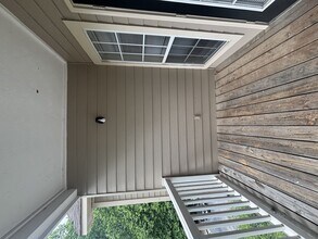 Interior Photo - Wesley Stonecrest Apartments at Lithonia
